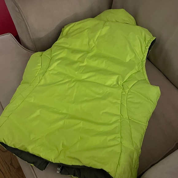 Nike vest - Picture 5 of 5